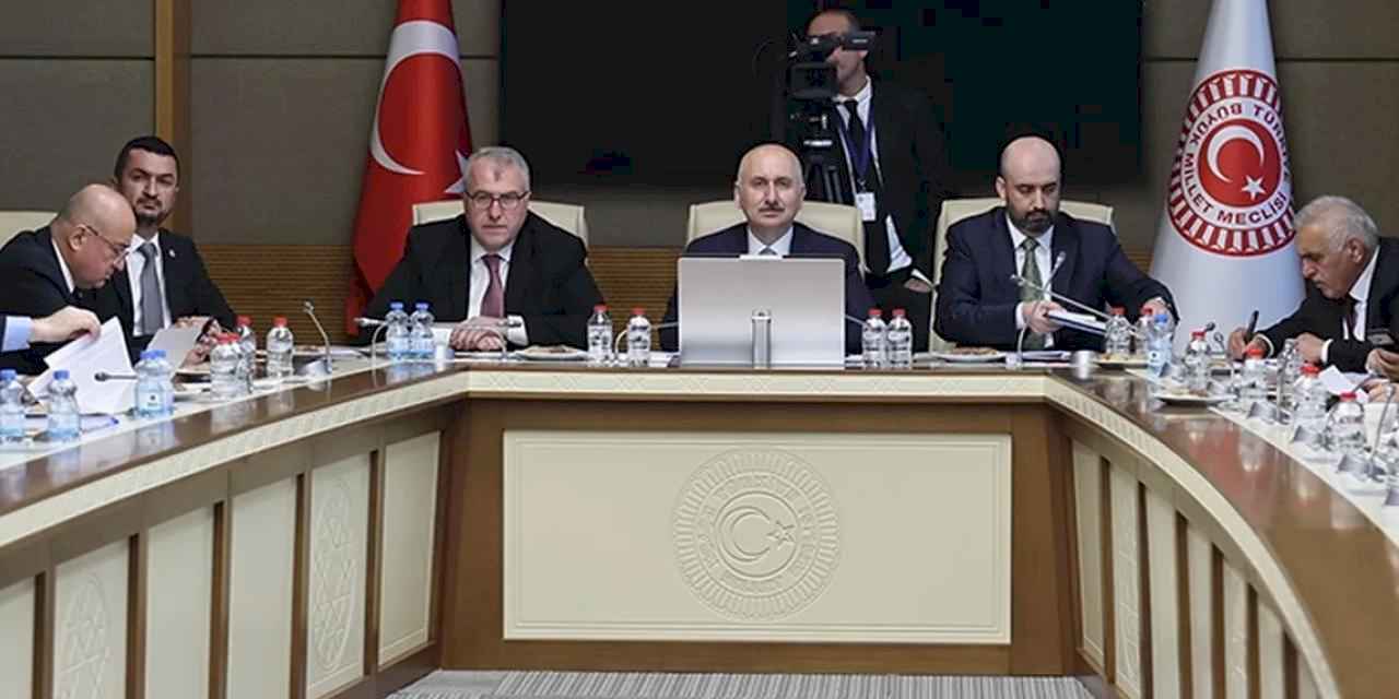 TBMM Komisyonu’nda Vakıflar Kanunu ve kimlik bildirme düzenlemeleri görüşülüyor