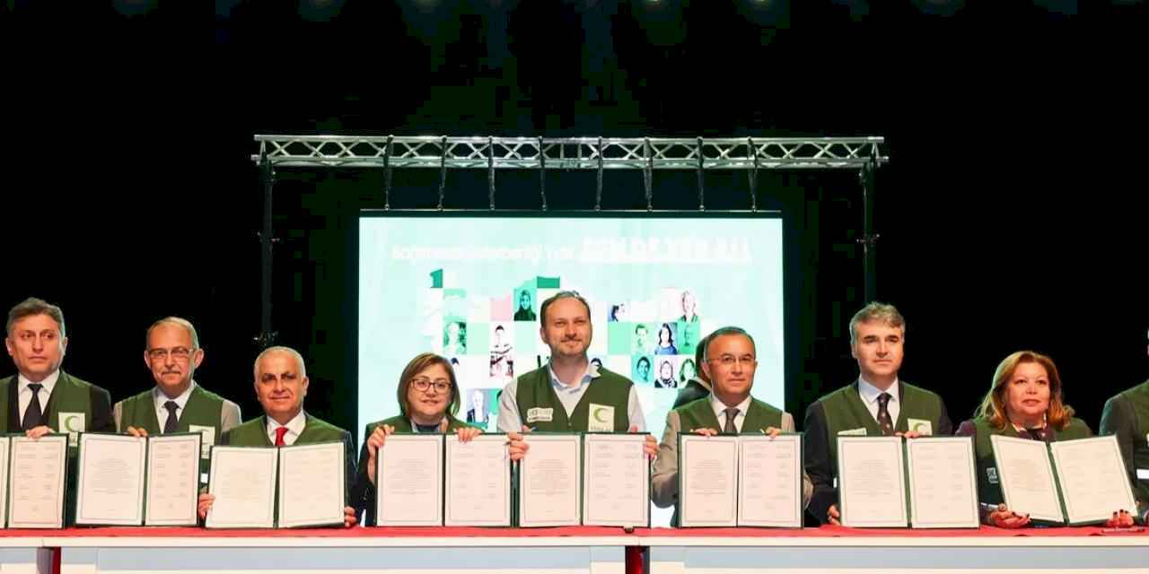 Bağımsızlık seferberliği protokolüyle Gaziantep’te yeni dönem