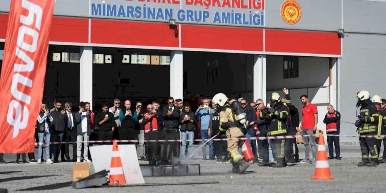 Kayseri Büyükşehir'den lityumlu yangın tatbikatı