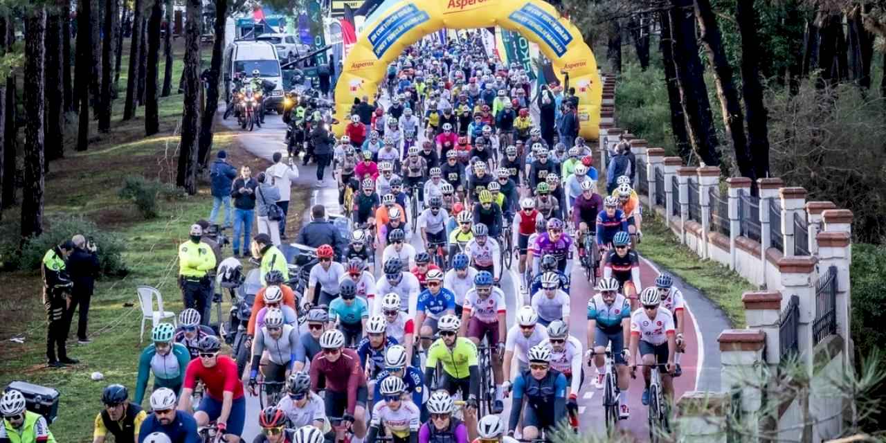 L’Étape Türkiye by Tour de France’da Asperox Bikepedia rüzgar gibi esti