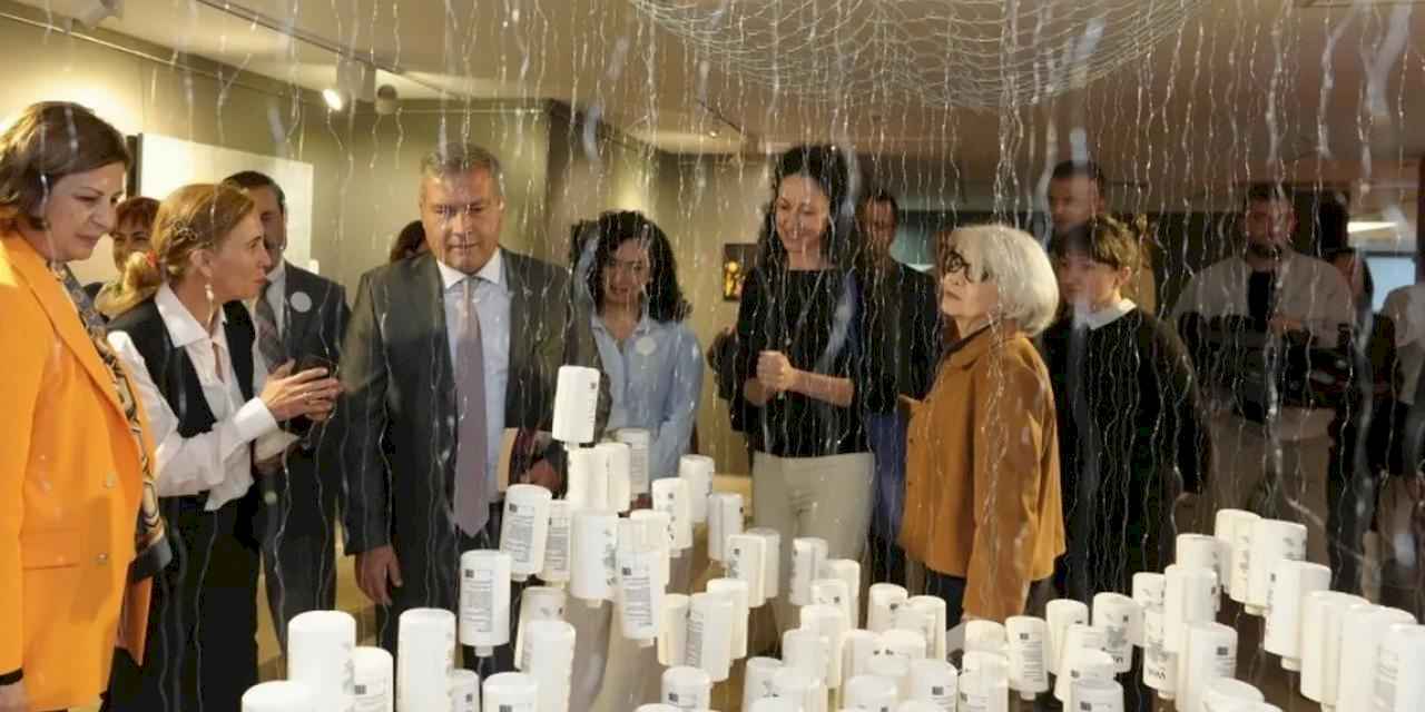 “Kökler ve Kanatlar” sergisi Eskişehir’de sanatseverlerle buluştu