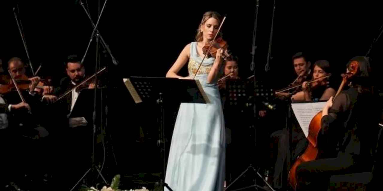 Mersin’de Oda Orkestrası ilk konserini verdi
