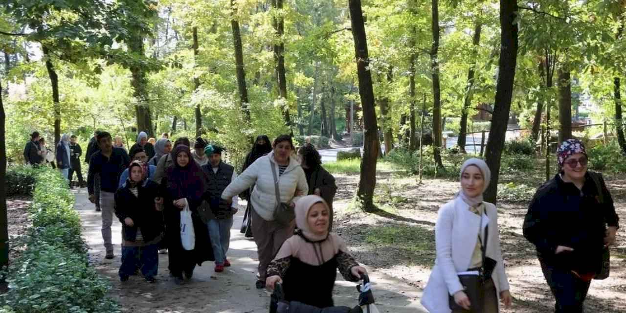 Sakarya'da özel bireyler doğayla iç içe bir gün geçirdi
