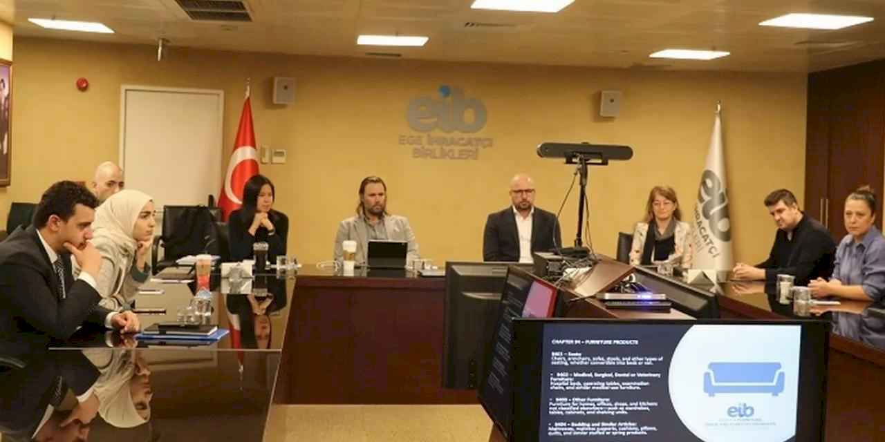 Amerikan mobilya devi İzmir’den ürün almaya geldi