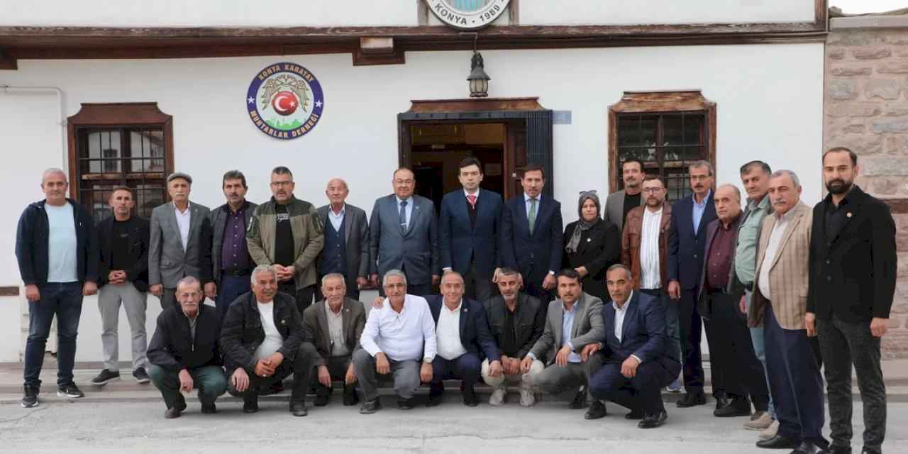 Konya Karatay protokolü muhtarlarla buluştu
