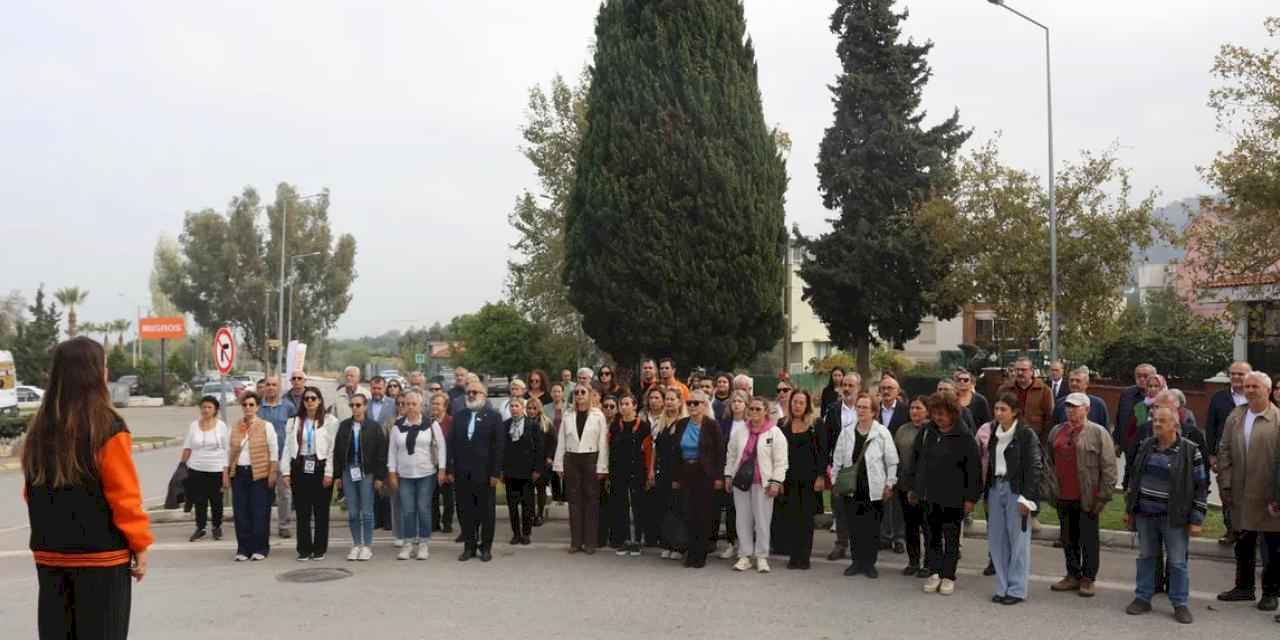 Ahmet Taner Kışlalı Güzelbahçe’de anıldı