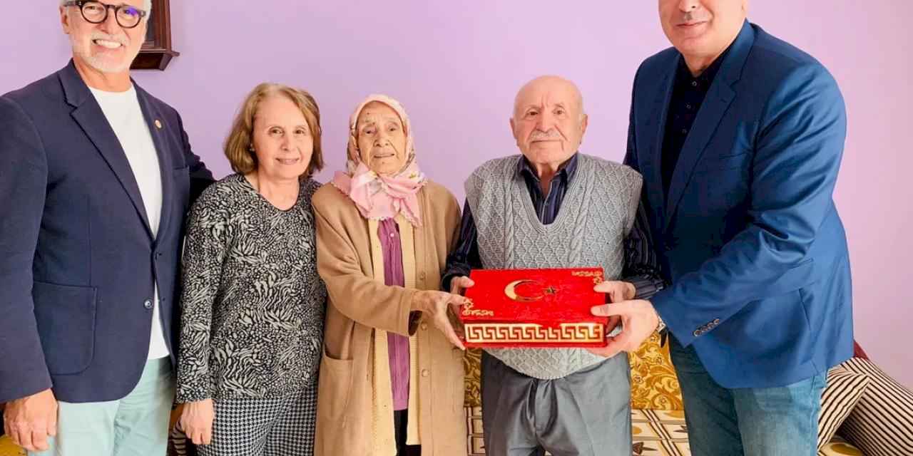 Kocaeli İzmit'te Derince’deki Kıbrıs Gazilerine vefa ziyareti