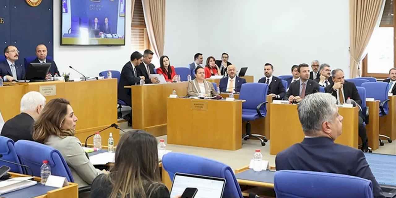 Yeni vergi düzenlemeleri komisyonda görüşülmeye başlandı