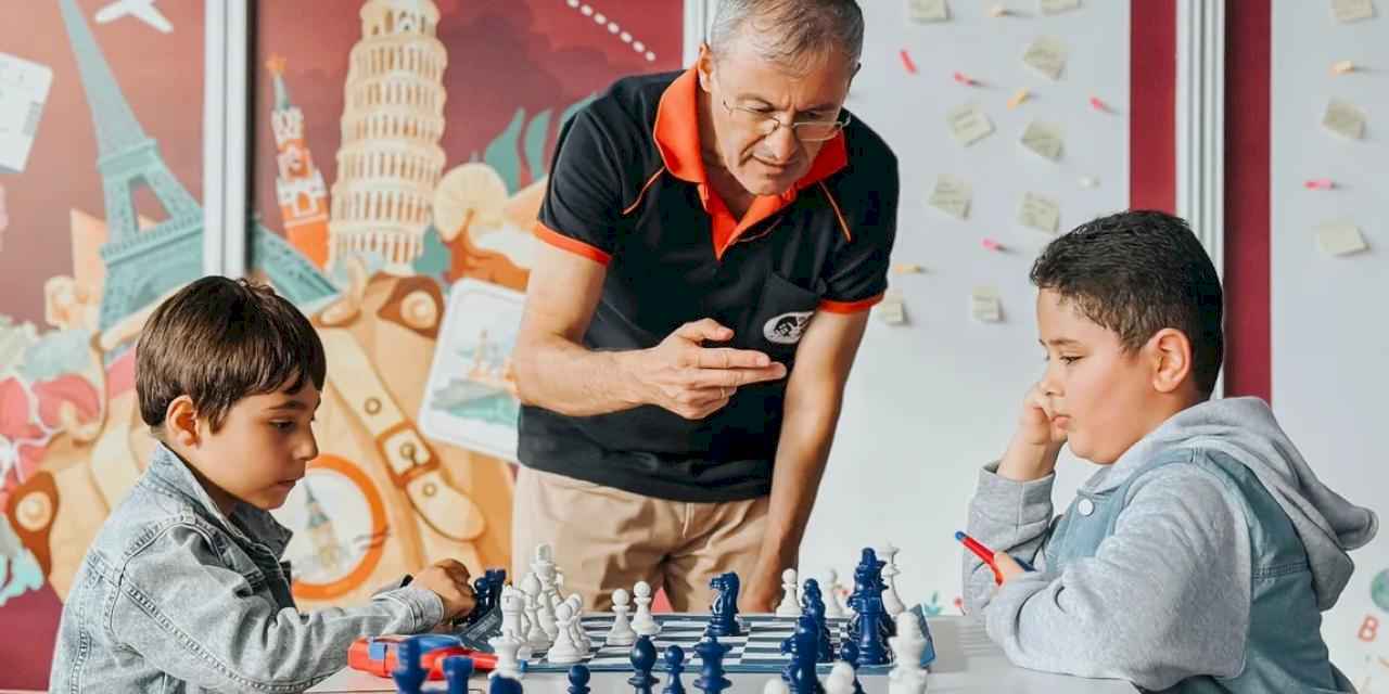 İZKİTAP’ta “Şehrin Kalbinde Yeni Buluşma Noktaları”