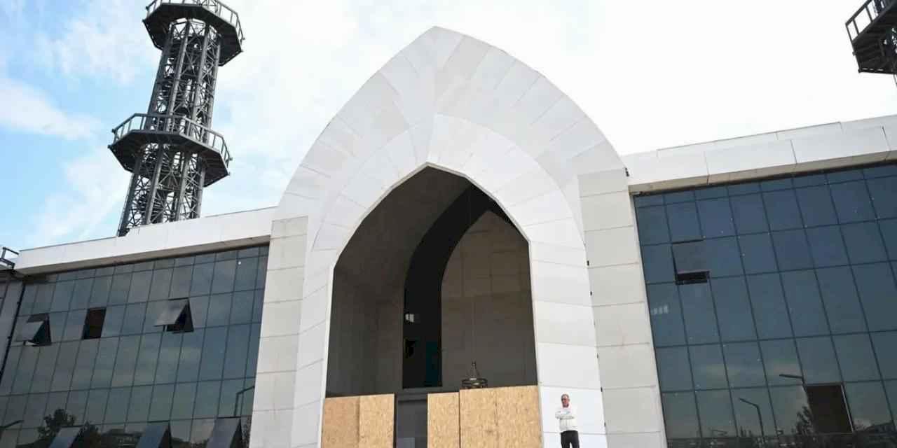 Kartepe Kent Meydanı Camii’nde sona doğru