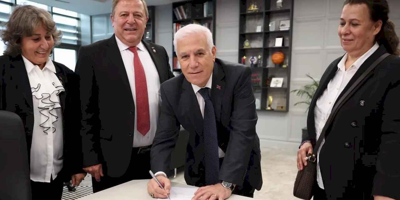 Bursa'da Başkan Bozbey'de TÜED üyesi oldu