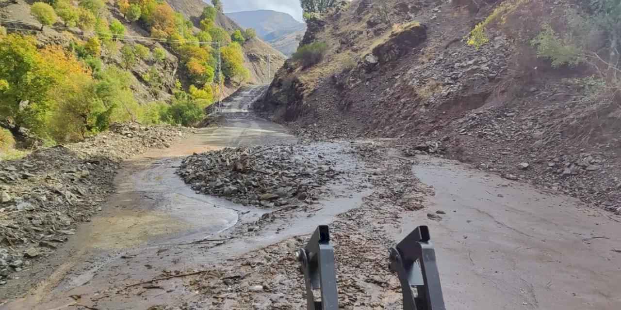 Batman Sason’da heyelandan kapanan yollar ulaşıma açılıyor
