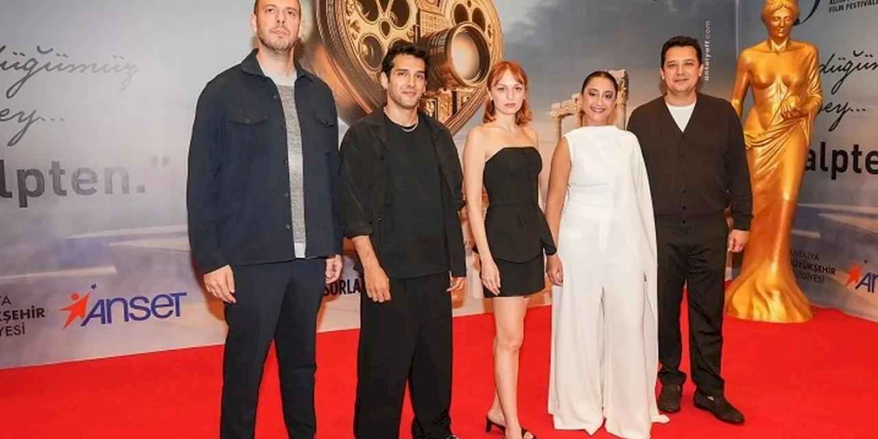 Altın Portakal'da ilk gala: Gelin Takımı 2