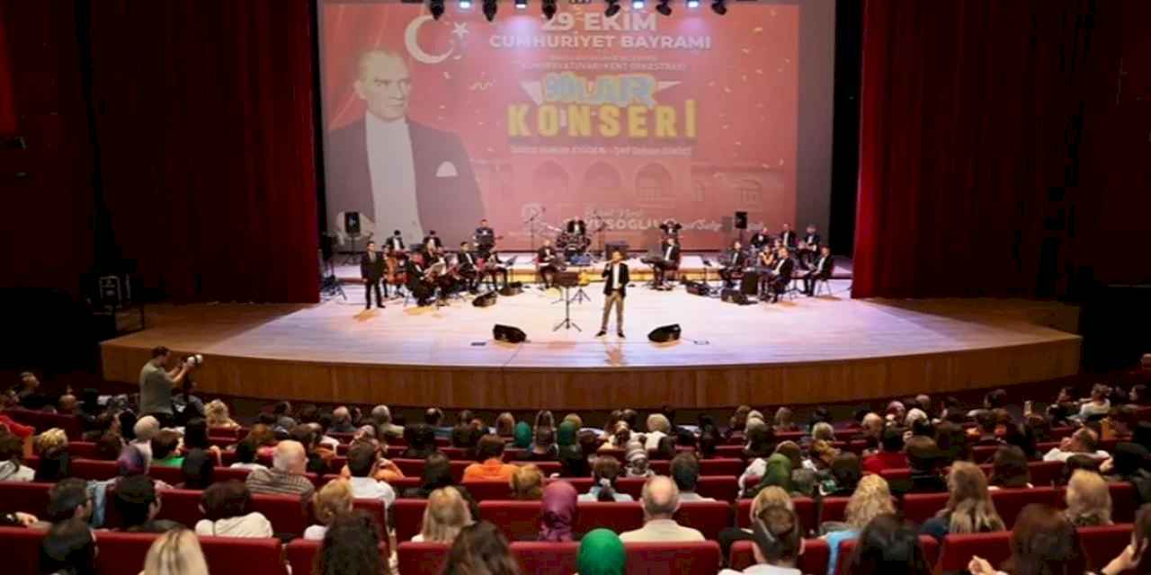 Denizli Büyükşehir’den Cumhuriyet’in 102. yılında nostaljik gece