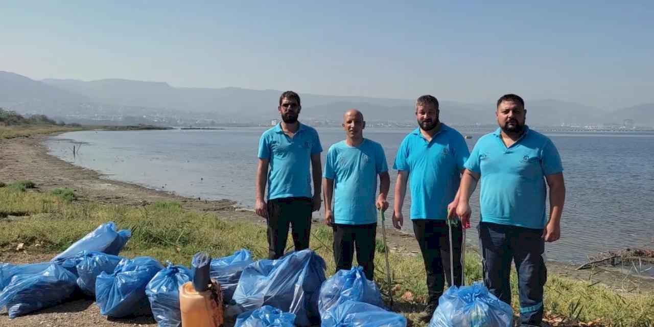 Kocaeli’de sahil temizliği Mavi Takım’dan sorulur