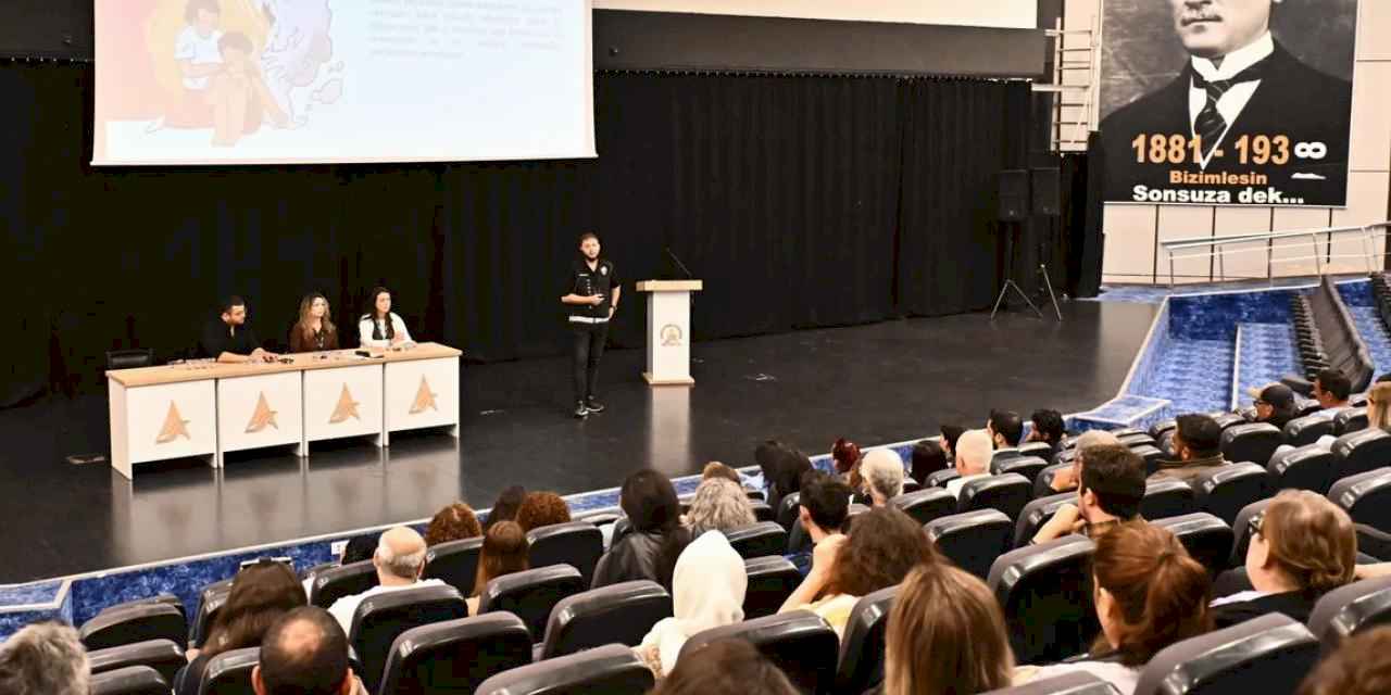 Antalya Muratpaşa’dan madde bağımlılığını önleme konferansı