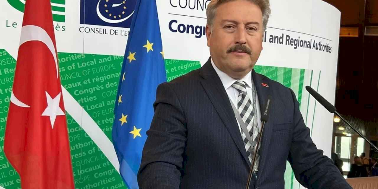 Mustafa Palancıoğlu'ndan Fransa çıkarması