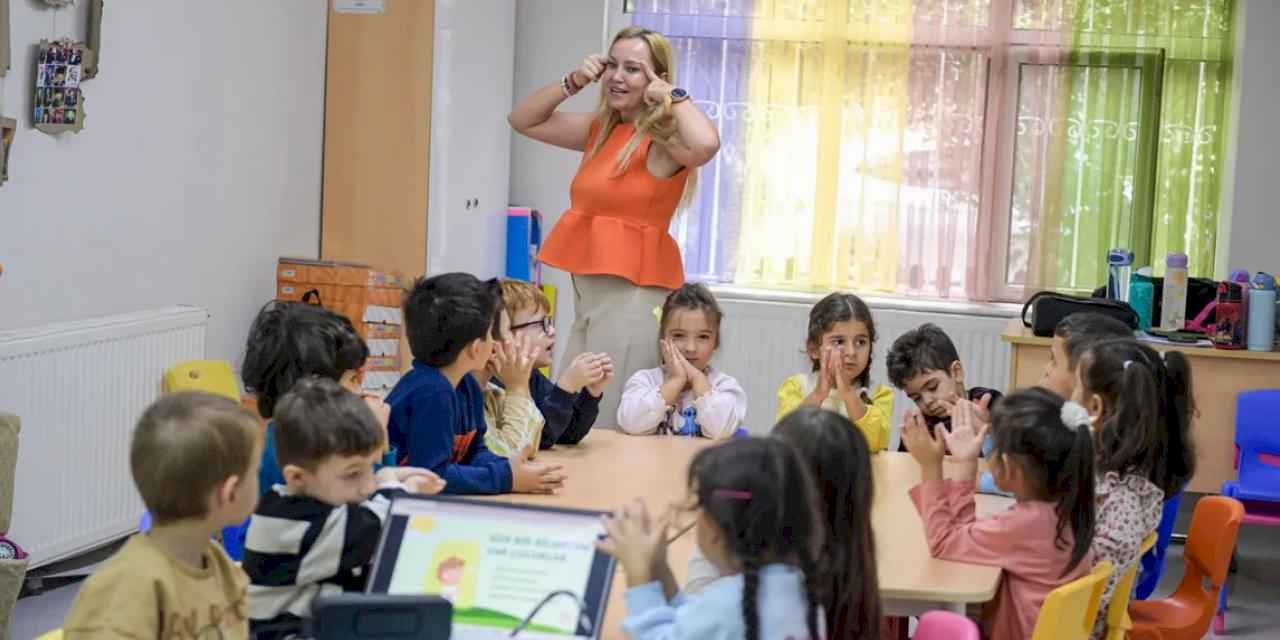 İzmir’de miniklere sağlık ve güvenlik eğitimi