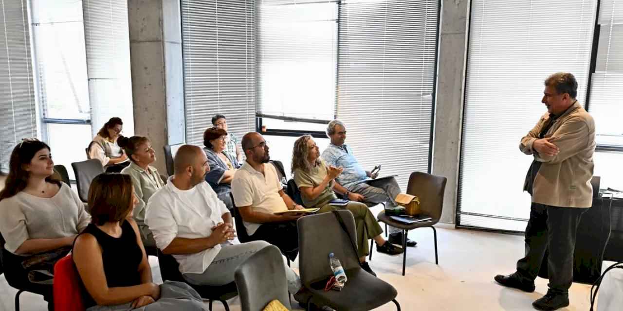 Antalya'da öykü ve şiir atölyeleri sona erdi