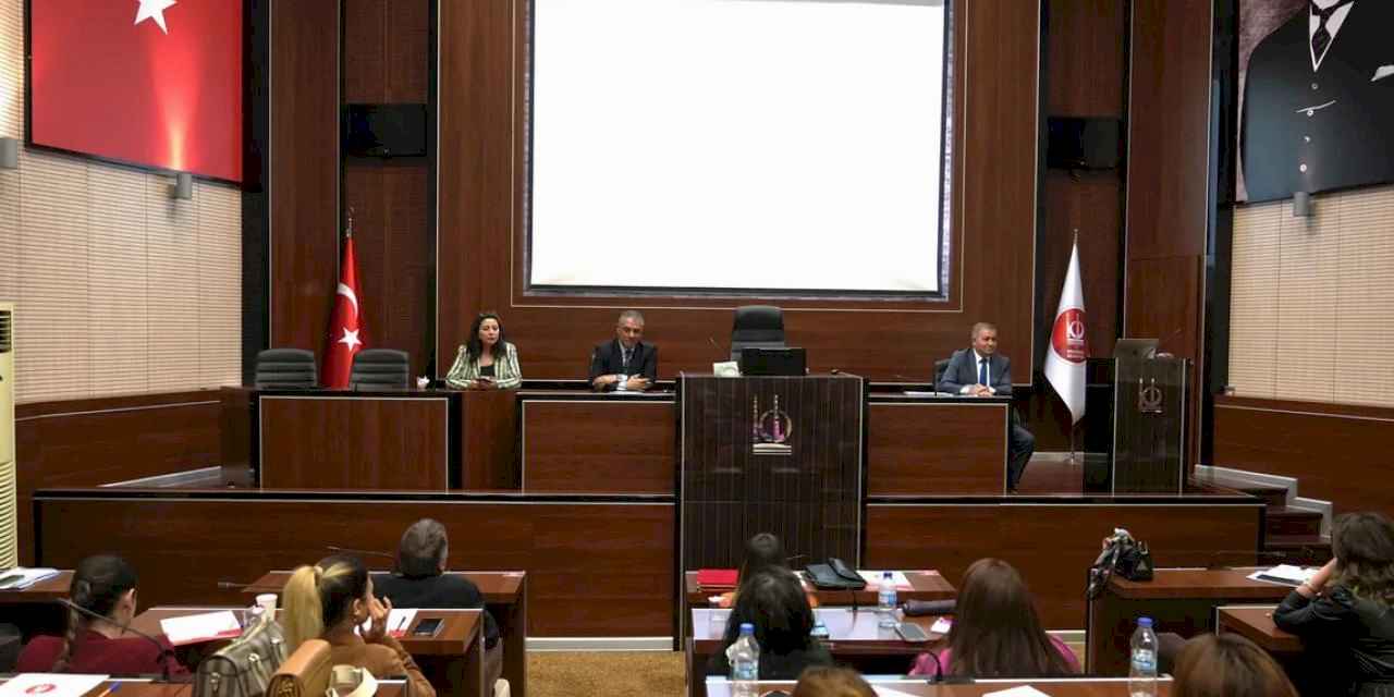 Ankara Keçiören’de personele 'Kentsel Dönüşüm' eğitimi