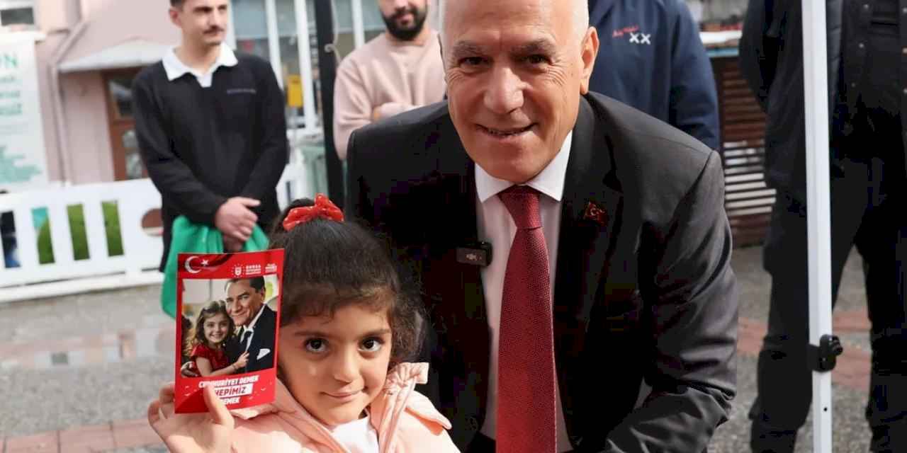 Bursalılar Atatürk ile aynı karede