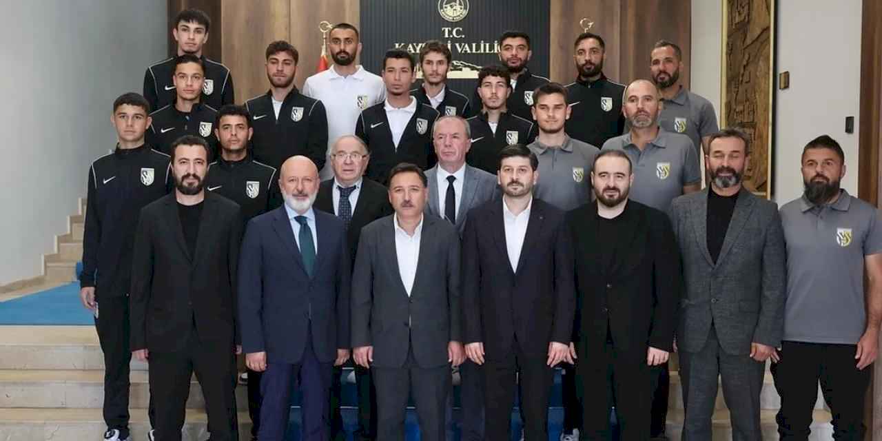 Kocasinan Şimşek'ten Başkan Çolakbayrakdar'a ziyaret