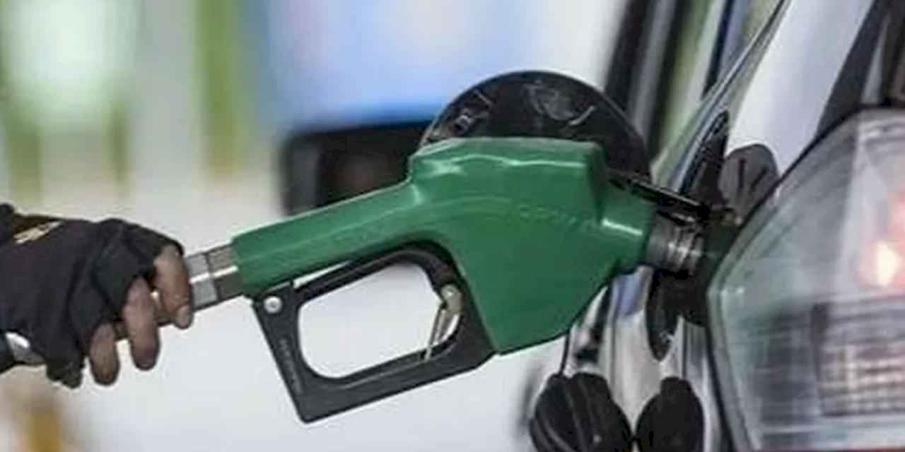 Akaryakıta bir zam daha geliyor