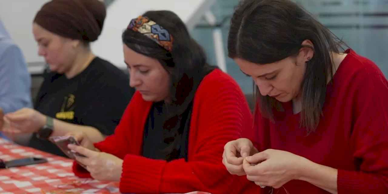 SEKA Sanat'ta Cumhuriyet nakışı