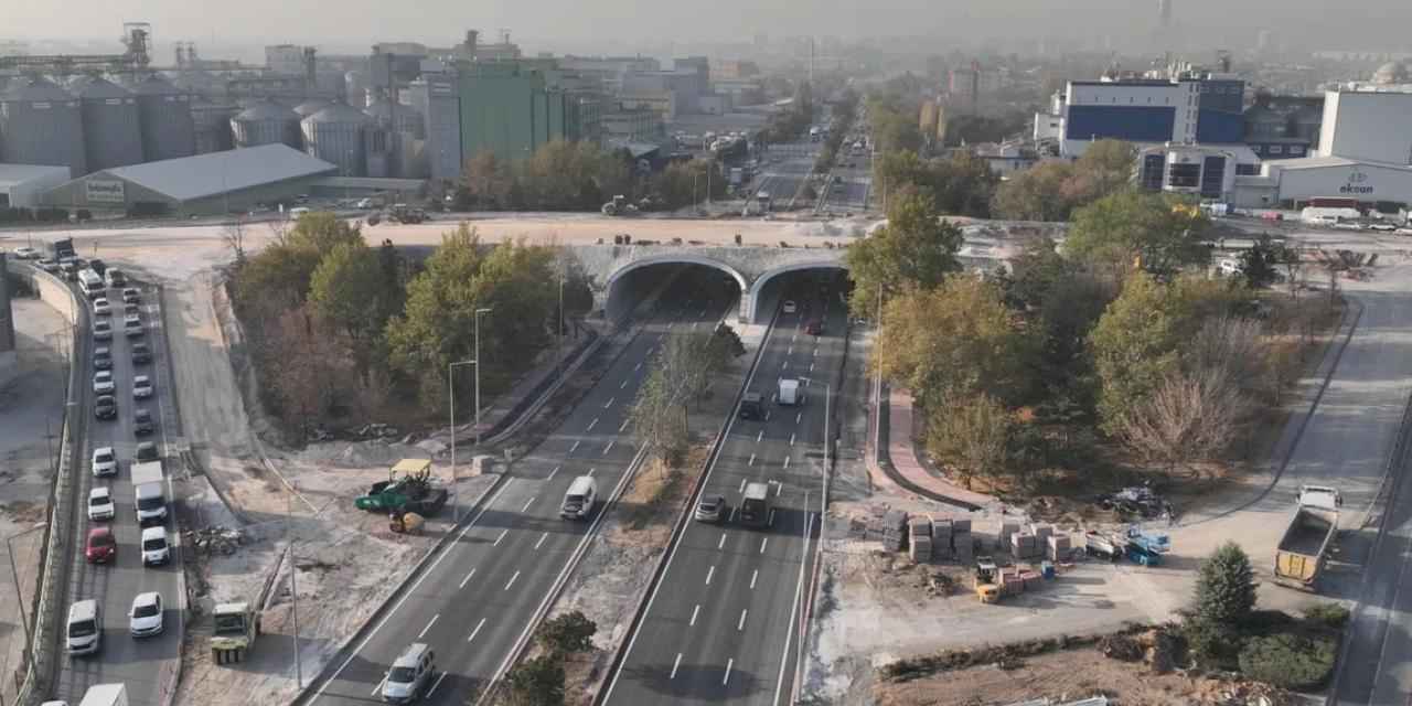 Konya'da Marangozlar Köprülü Kavşağı’nın alt kısmı trafiğe açıldı