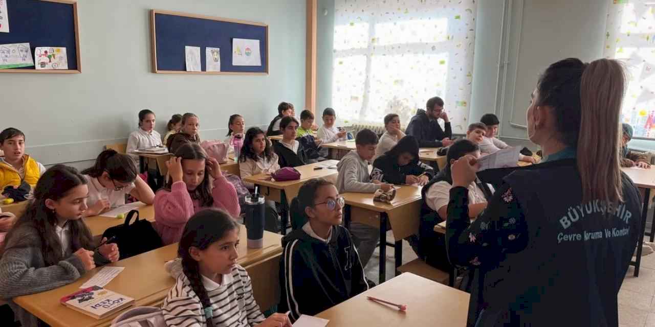 Kocaeli’de atıklar sanata dönüştü