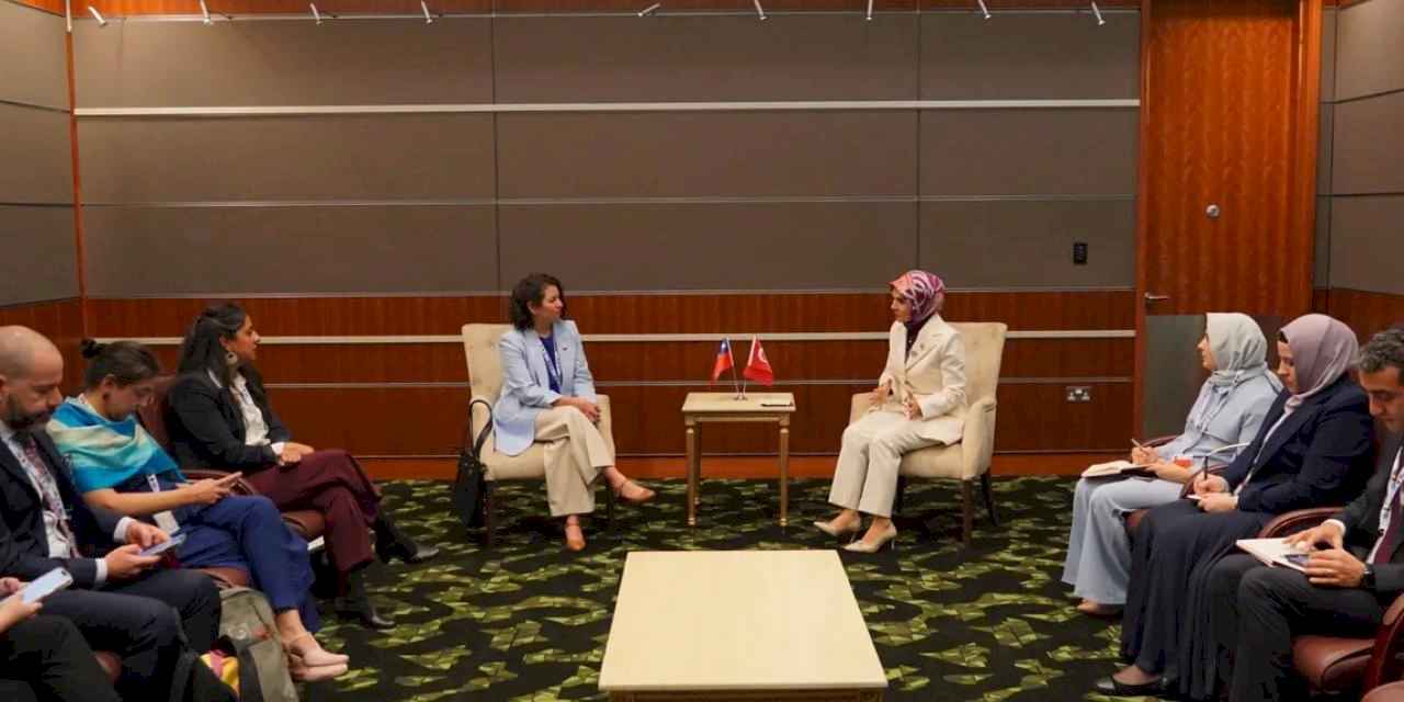 Bakan Göktaş, 2. Dünya Sosyal Kalkınma Zirvesi için Katar’da