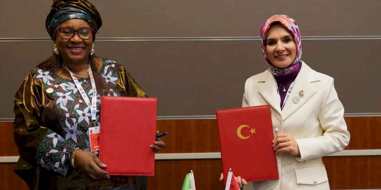 Bakan Göktaş, Sierra Leone ve Singapurlu Mevkidaşları ile  İş Birliği Mutabakat Zaptı İmzaladı