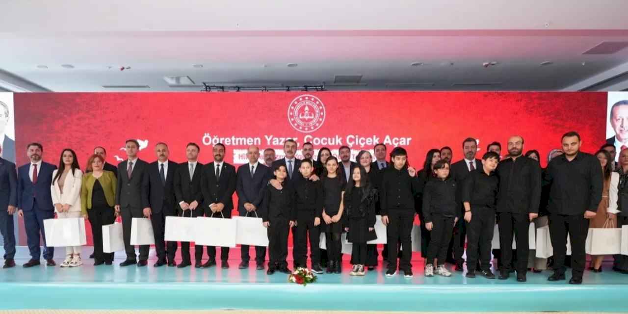 'Öğretmen yazar, çocuk çiçer açar' hikayeleri ödüllendirildi