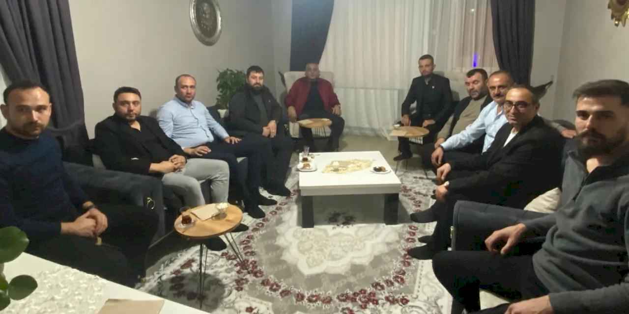 MHP'den Pazaryeri’nde 'Hayırlı Günler Komşum' ziyareti