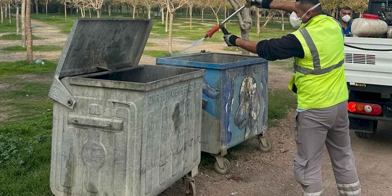 İzmir'de karasinekle yoğun mücadele