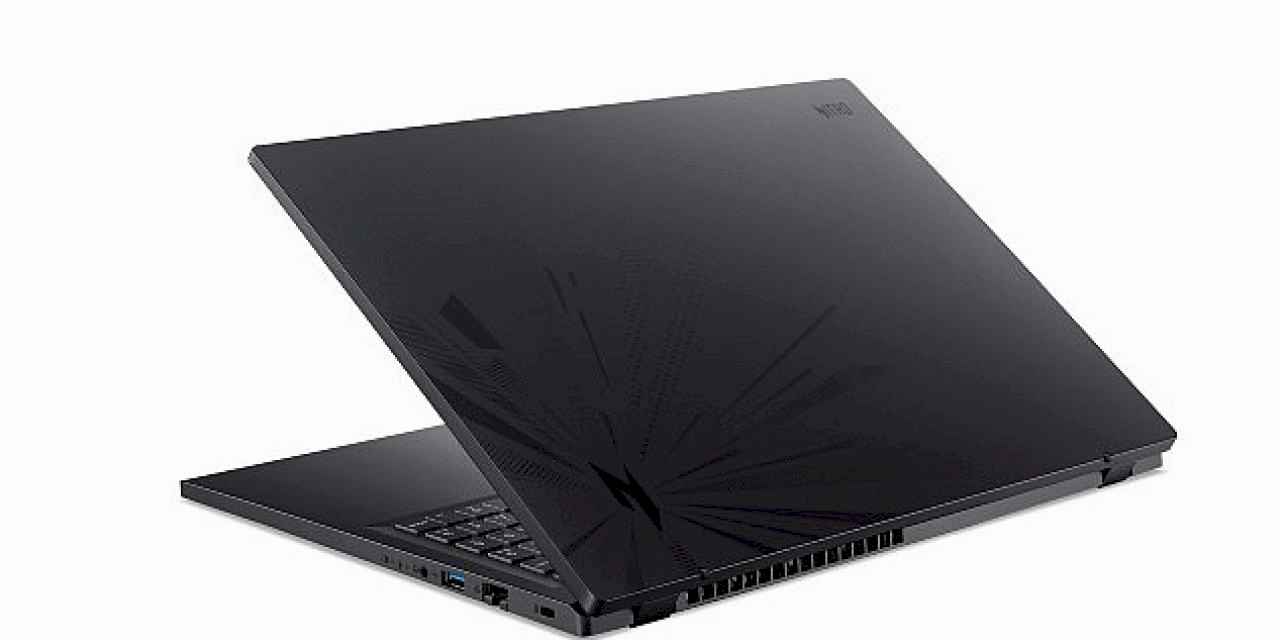 Gücü, Hafifliği ve Şıklığıyla Oyun ve Günlük Yaşam Arasında Kusursuz Denge: Acer Nitro Lite 16