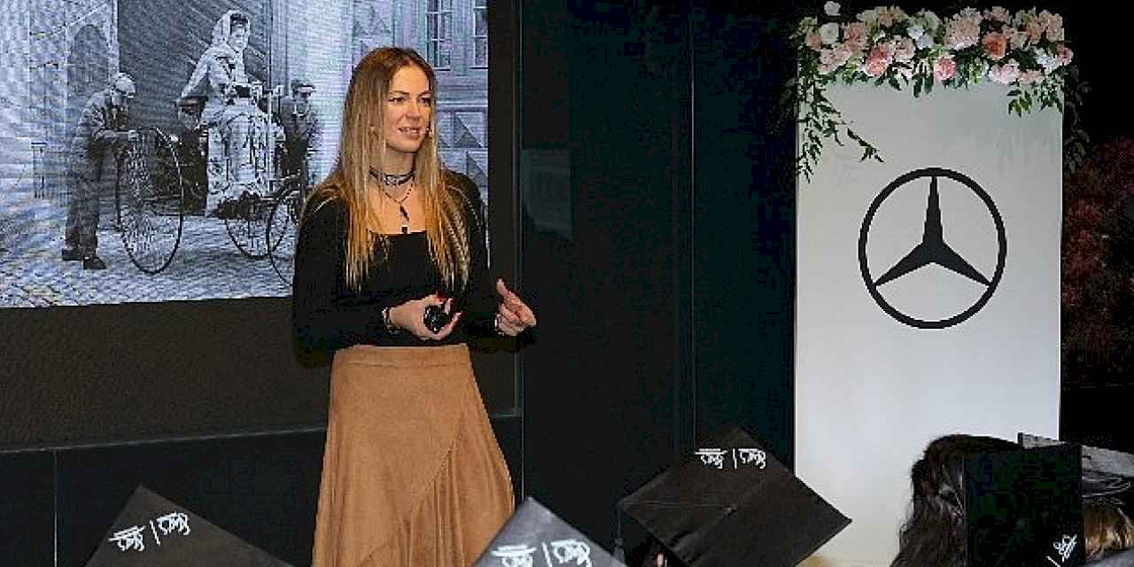 Mercedes-Benz, She's Mentoring Programı'nın İkinci Yılını Tamamladı