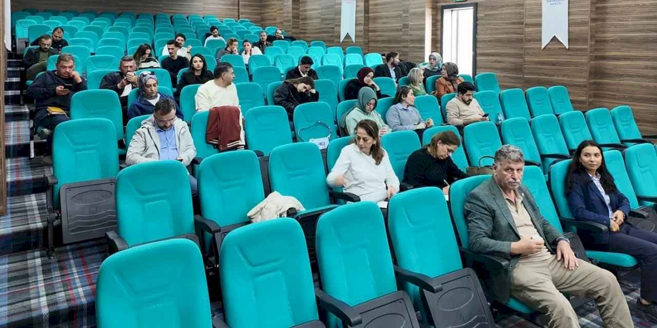 Sakarya Geyve'de Kamu İhale Mevzuatı eğitimi verildi