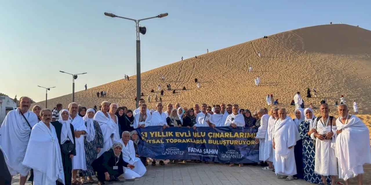 Umre ziyaretinde ikinci kafile Gaziantep'e döndü