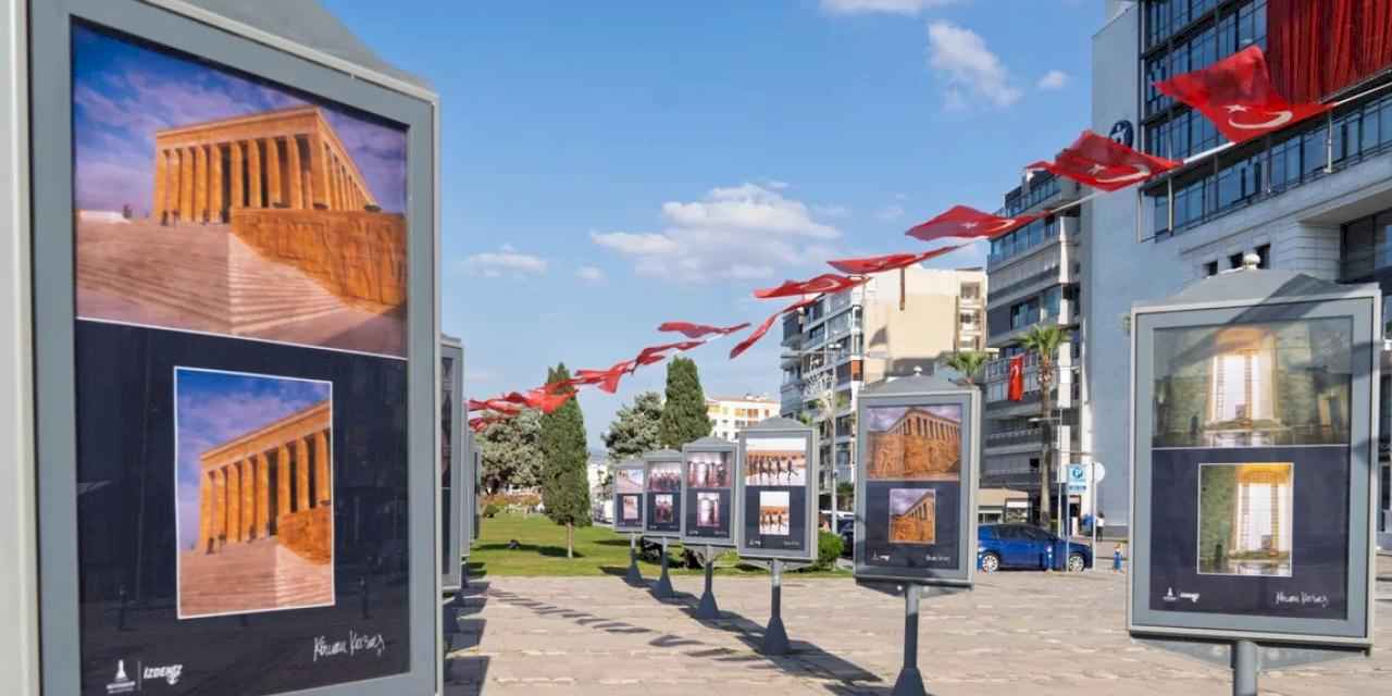 Gazeteci Korcan Karar’ın “Anıtkabir” sergisi İzmir’de açıldı