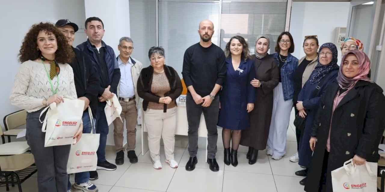 Kocaeli İzmit'te “Engelsiz Ebeveyn Akademisi”