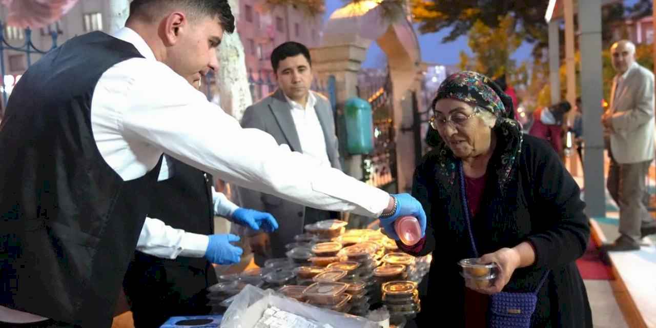 Büyük Önder için Keçiören'de Mevlid-i Şerif okutuldu