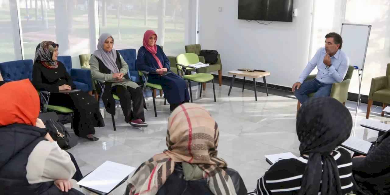 DOSD Meram’da “Kaygı ile Baş Etme” programı başladı