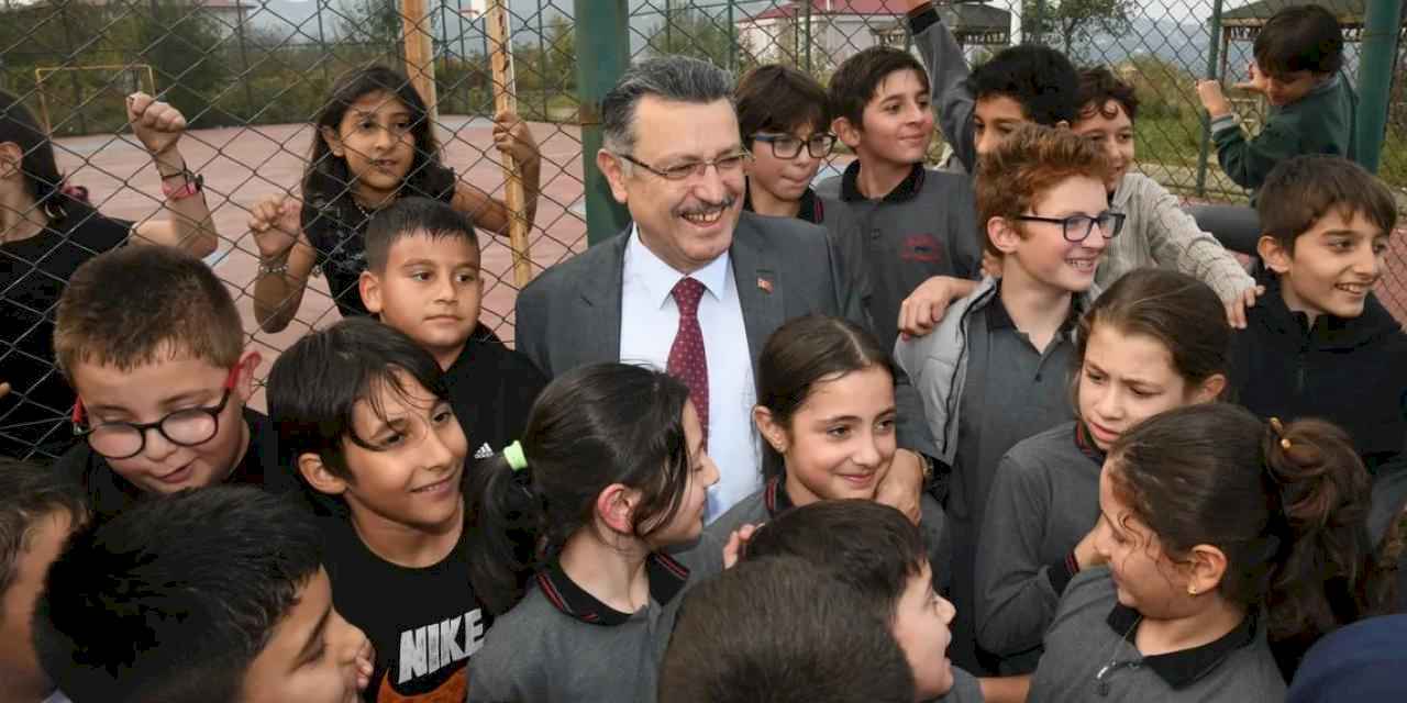 Trabzon Yomra’da öğrencilere oyun sahası müjdesi