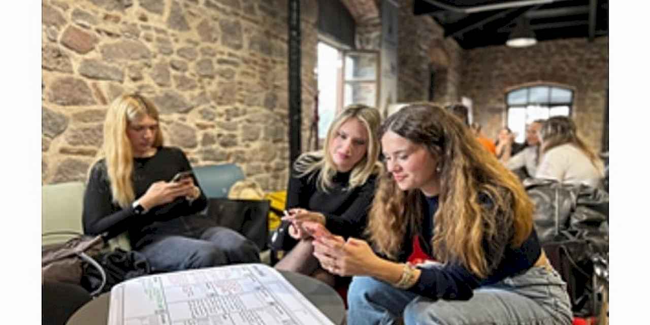 Kadınlar dijitalde artık daha güçlü