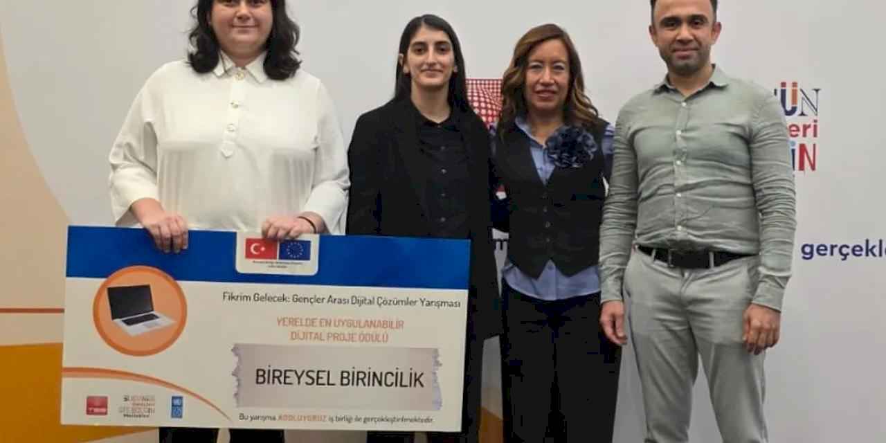 “Fikrim Gelecek” Hackathonu’nda Manisa’ya birincilik geldi