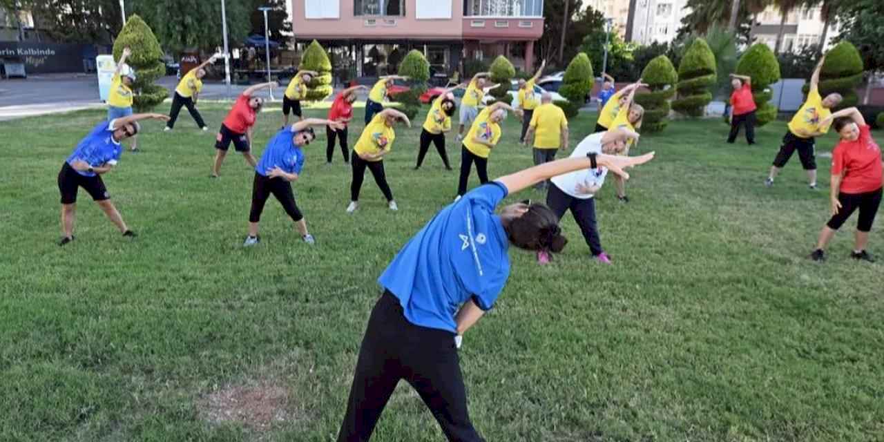 Mersin’de emeklilere “Sabah Sporu” etkinliği