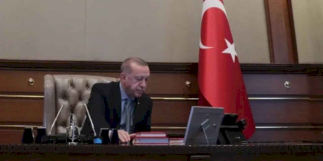 Cumhurbaşkanı Erdoğan, Tekirdağlı şehidin babasıyla telefonda görüştü