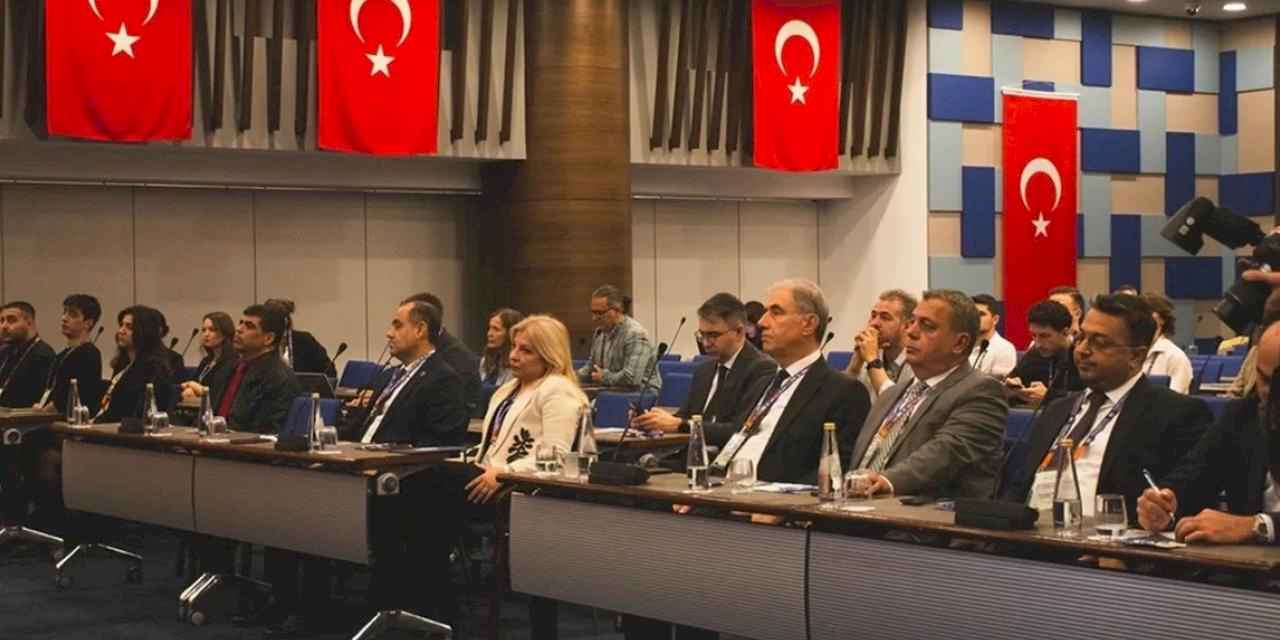 İzmir, deri sektörünü uluslararası ağırladı