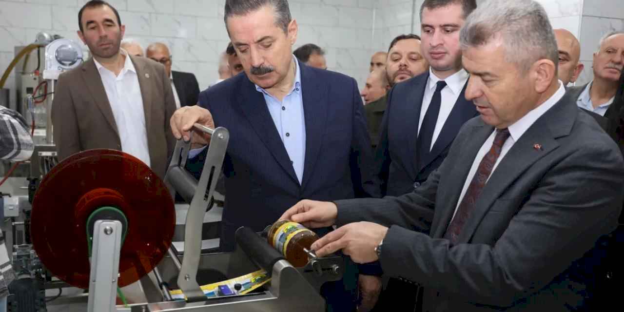 Artvin’de apiterapi ürünleri işleme ve bal dolum tesisi hizmete açıldı